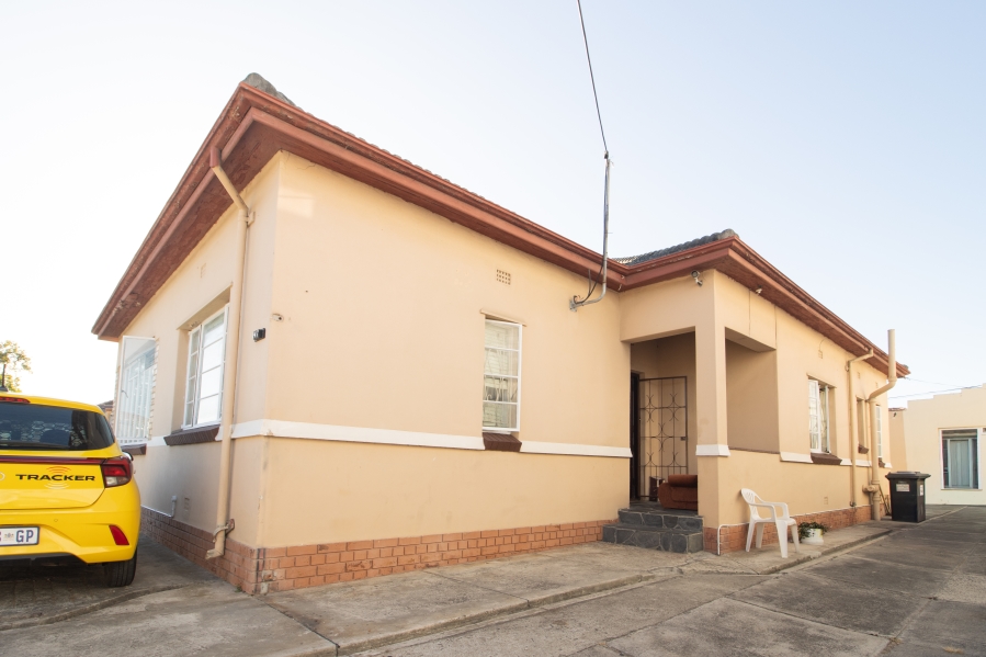 4 Bedroom Property for Sale in Klipkop Western Cape
